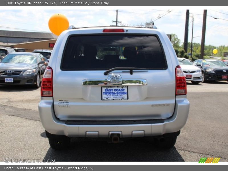 Titanium Metallic / Stone Gray 2006 Toyota 4Runner SR5 4x4