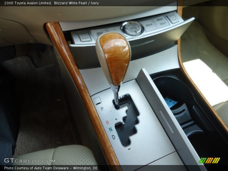 Blizzard White Pearl / Ivory 2006 Toyota Avalon Limited