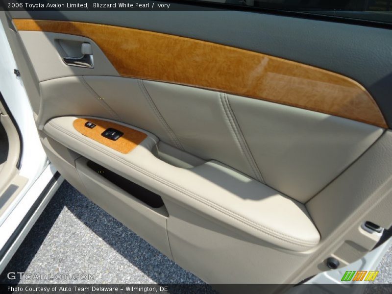 Blizzard White Pearl / Ivory 2006 Toyota Avalon Limited