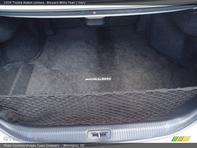 Blizzard White Pearl / Ivory 2006 Toyota Avalon Limited