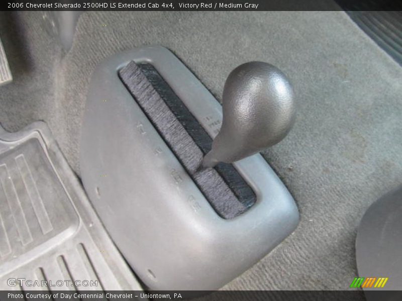 Victory Red / Medium Gray 2006 Chevrolet Silverado 2500HD LS Extended Cab 4x4