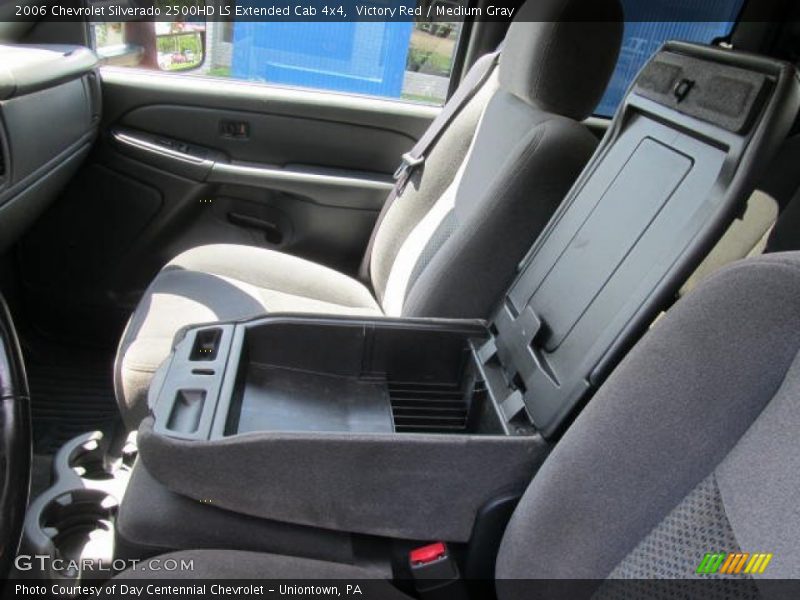 Victory Red / Medium Gray 2006 Chevrolet Silverado 2500HD LS Extended Cab 4x4