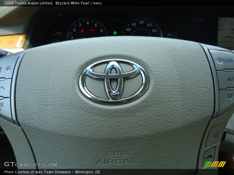 Blizzard White Pearl / Ivory 2006 Toyota Avalon Limited