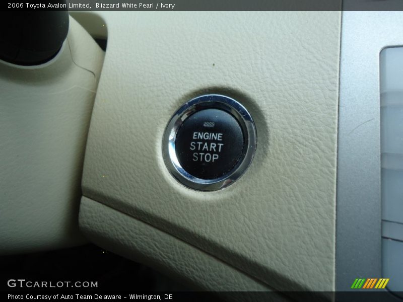 Blizzard White Pearl / Ivory 2006 Toyota Avalon Limited