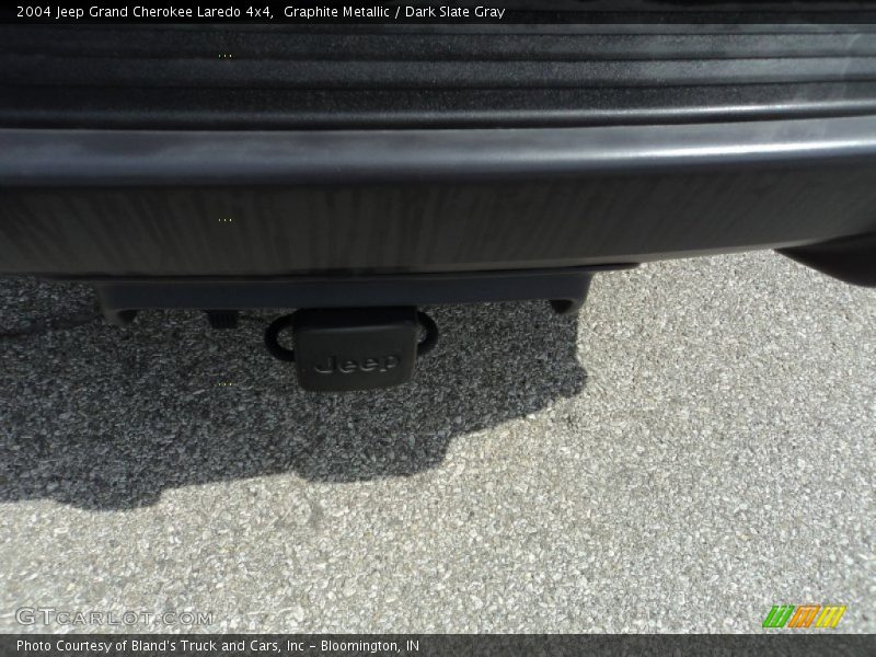 Graphite Metallic / Dark Slate Gray 2004 Jeep Grand Cherokee Laredo 4x4
