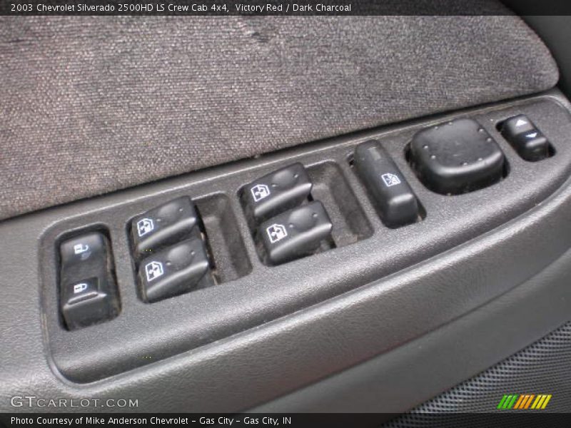 Victory Red / Dark Charcoal 2003 Chevrolet Silverado 2500HD LS Crew Cab 4x4