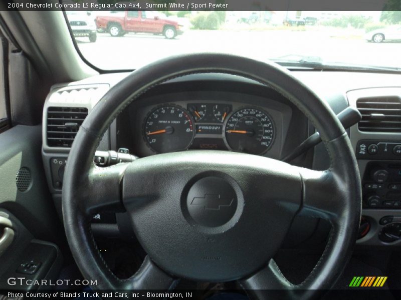 Summit White / Sport Pewter 2004 Chevrolet Colorado LS Regular Cab 4x4