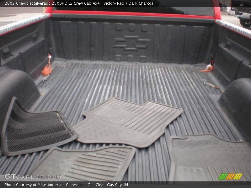 Victory Red / Dark Charcoal 2003 Chevrolet Silverado 2500HD LS Crew Cab 4x4