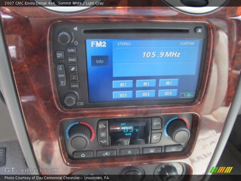 Summit White / Light Gray 2007 GMC Envoy Denali 4x4