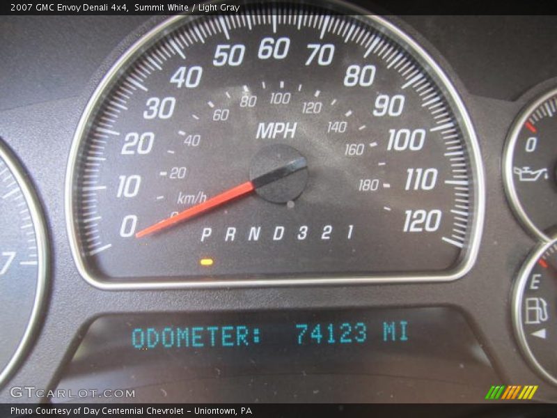 Summit White / Light Gray 2007 GMC Envoy Denali 4x4
