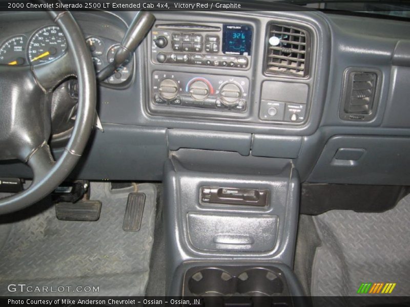 Victory Red / Graphite 2000 Chevrolet Silverado 2500 LT Extended Cab 4x4