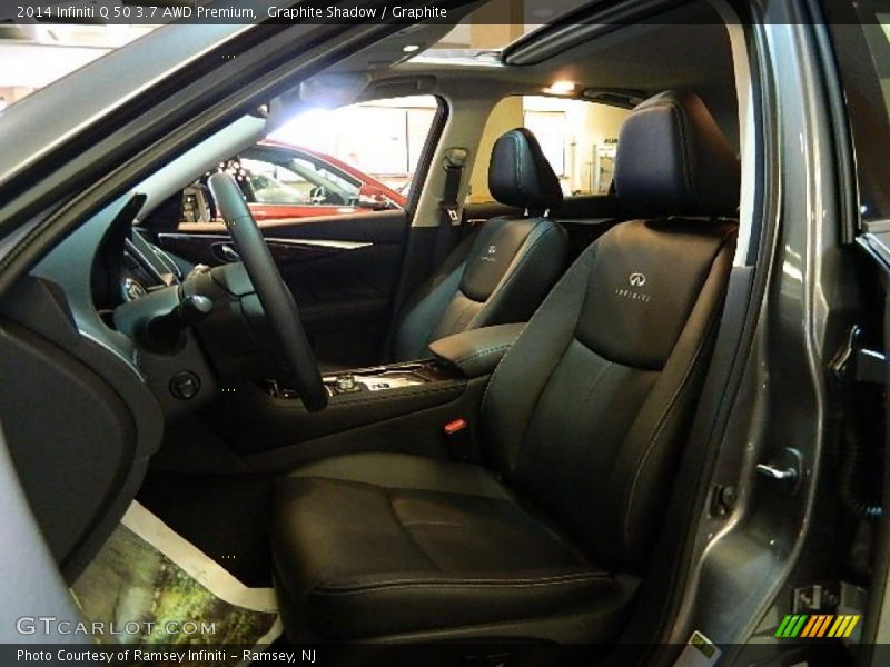 Front Seat of 2014 Q 50 3.7 AWD Premium