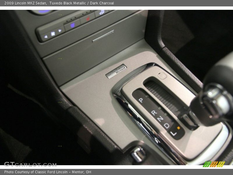 Tuxedo Black Metallic / Dark Charcoal 2009 Lincoln MKZ Sedan