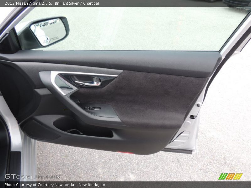 Brilliant Silver / Charcoal 2013 Nissan Altima 2.5 S