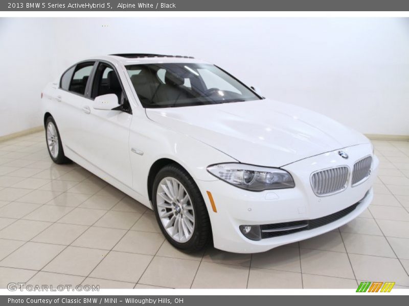 Front 3/4 View of 2013 5 Series ActiveHybrid 5