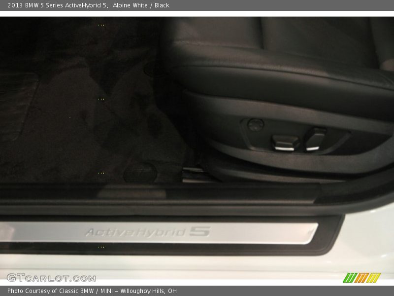 Alpine White / Black 2013 BMW 5 Series ActiveHybrid 5