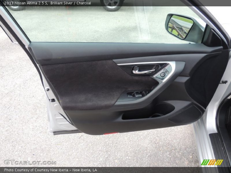 Brilliant Silver / Charcoal 2013 Nissan Altima 2.5 S