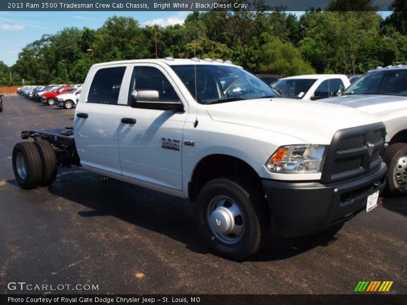 Bright White / Black/Diesel Gray 2013 Ram 3500 Tradesman Crew Cab Chassis