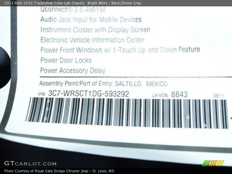 Bright White / Black/Diesel Gray 2013 Ram 3500 Tradesman Crew Cab Chassis