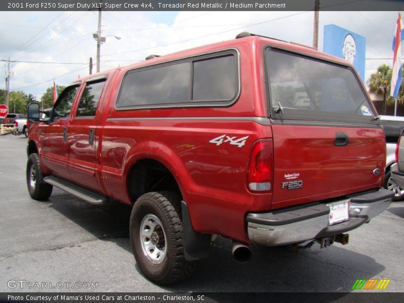 Toreador Red Metallic / Medium Parchment 2001 Ford F250 Super Duty XLT Super Crew 4x4