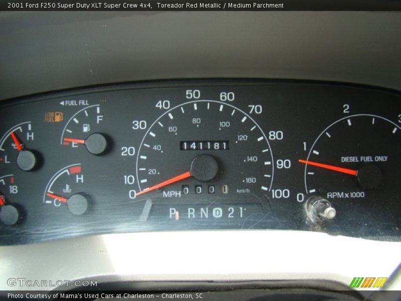 Toreador Red Metallic / Medium Parchment 2001 Ford F250 Super Duty XLT Super Crew 4x4