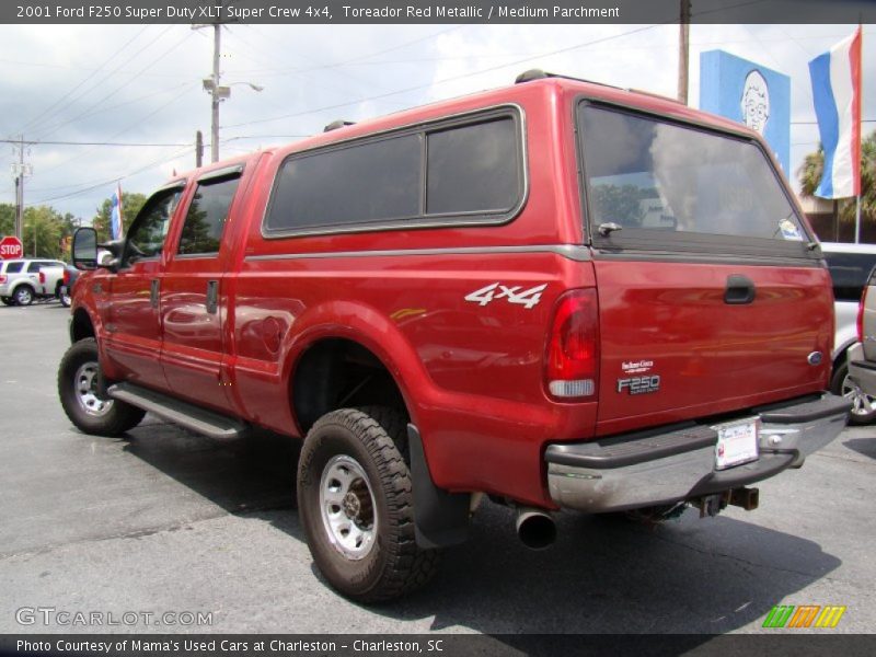 Toreador Red Metallic / Medium Parchment 2001 Ford F250 Super Duty XLT Super Crew 4x4