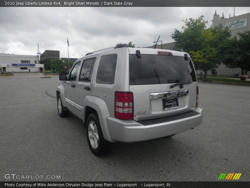 Bright Silver Metallic / Dark Slate Gray 2010 Jeep Liberty Limited 4x4