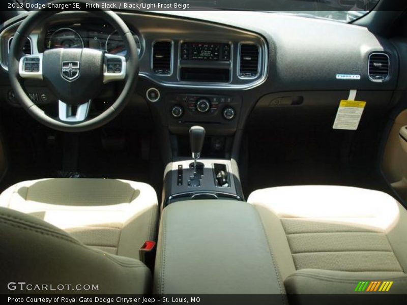 Pitch Black / Black/Light Frost Beige 2013 Dodge Charger SE