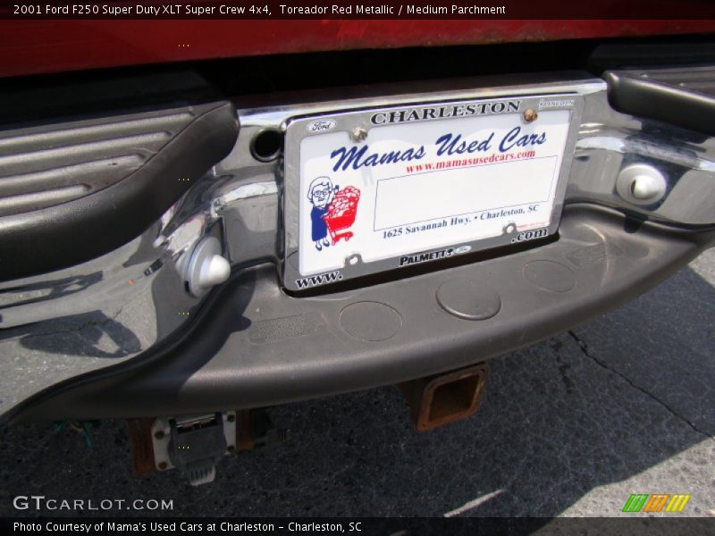 Toreador Red Metallic / Medium Parchment 2001 Ford F250 Super Duty XLT Super Crew 4x4