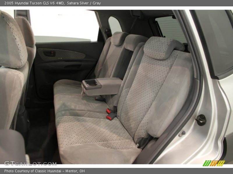 Sahara Silver / Gray 2005 Hyundai Tucson GLS V6 4WD