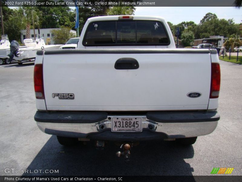 Oxford White / Medium Parchment 2002 Ford F250 Super Duty Lariat Crew Cab 4x4