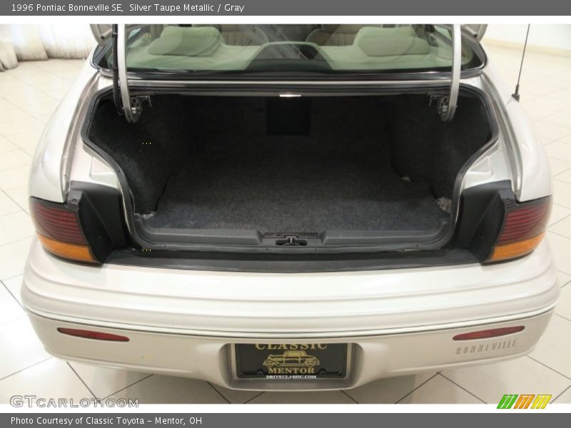 Silver Taupe Metallic / Gray 1996 Pontiac Bonneville SE