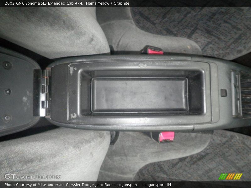 Flame Yellow / Graphite 2002 GMC Sonoma SLS Extended Cab 4x4
