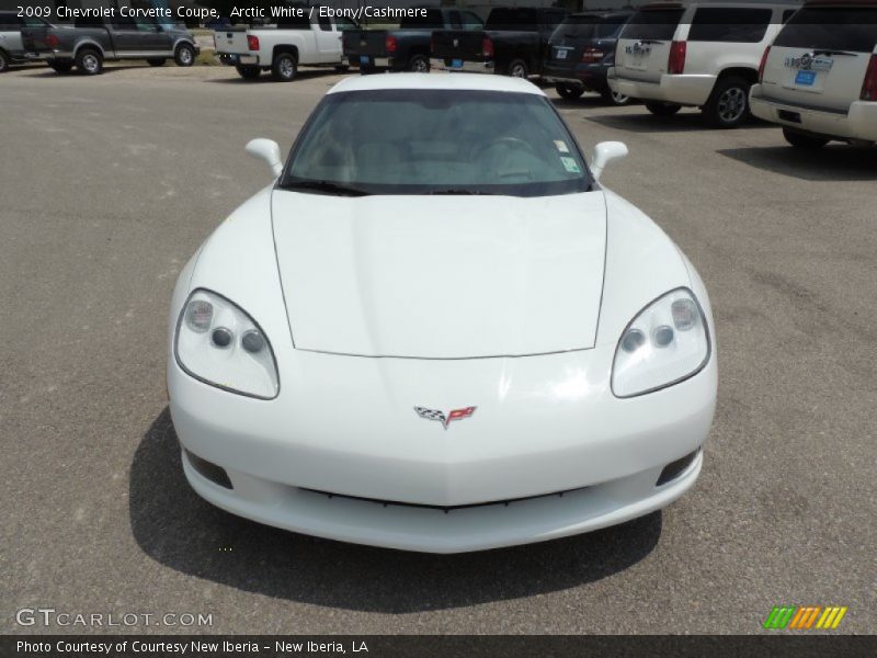 Arctic White / Ebony/Cashmere 2009 Chevrolet Corvette Coupe