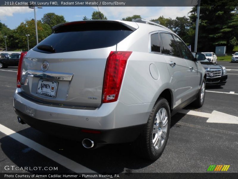 Radiant Silver Metallic / Ebony/Ebony 2013 Cadillac SRX Luxury FWD