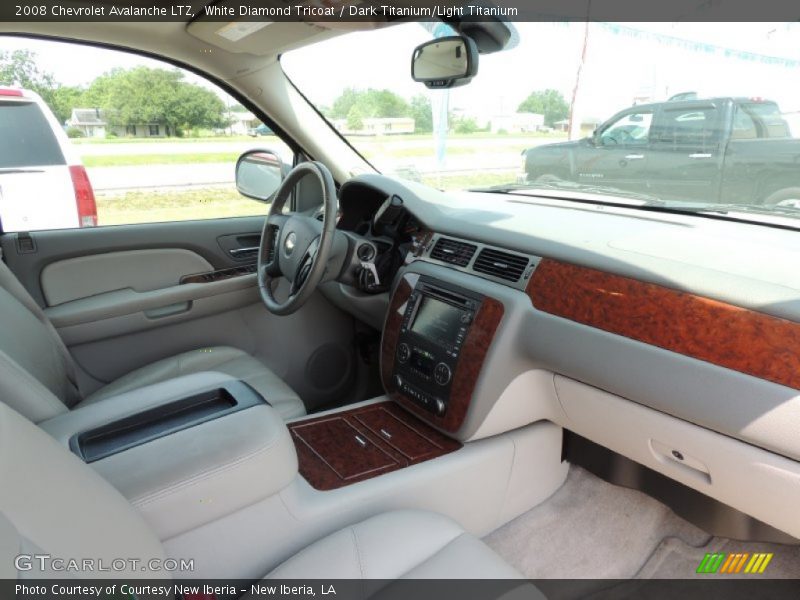 White Diamond Tricoat / Dark Titanium/Light Titanium 2008 Chevrolet Avalanche LTZ