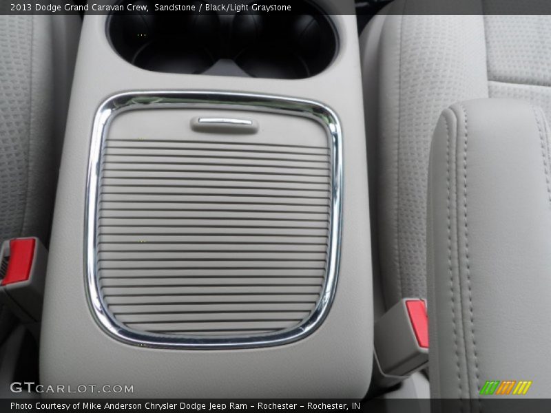 Sandstone / Black/Light Graystone 2013 Dodge Grand Caravan Crew