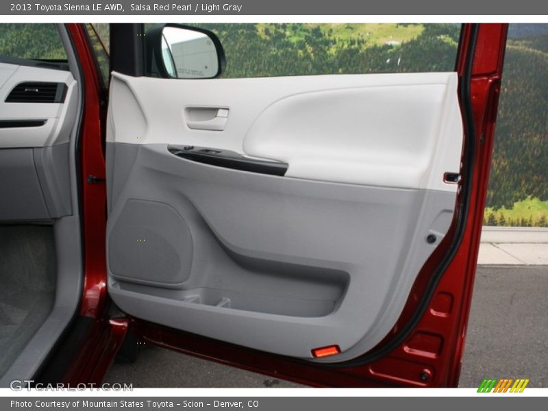 Salsa Red Pearl / Light Gray 2013 Toyota Sienna LE AWD