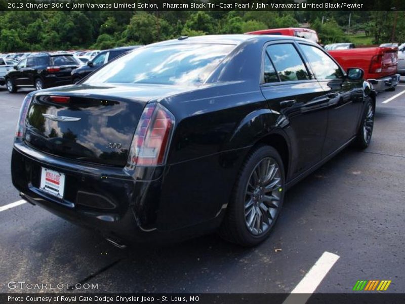 Phantom Black Tri-Coat Pearl / John Varavatos Limited Black/Pewter 2013 Chrysler 300 C John Varvatos Limited Edition