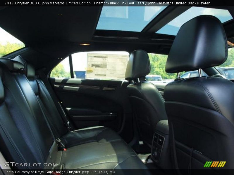Phantom Black Tri-Coat Pearl / John Varavatos Limited Black/Pewter 2013 Chrysler 300 C John Varvatos Limited Edition