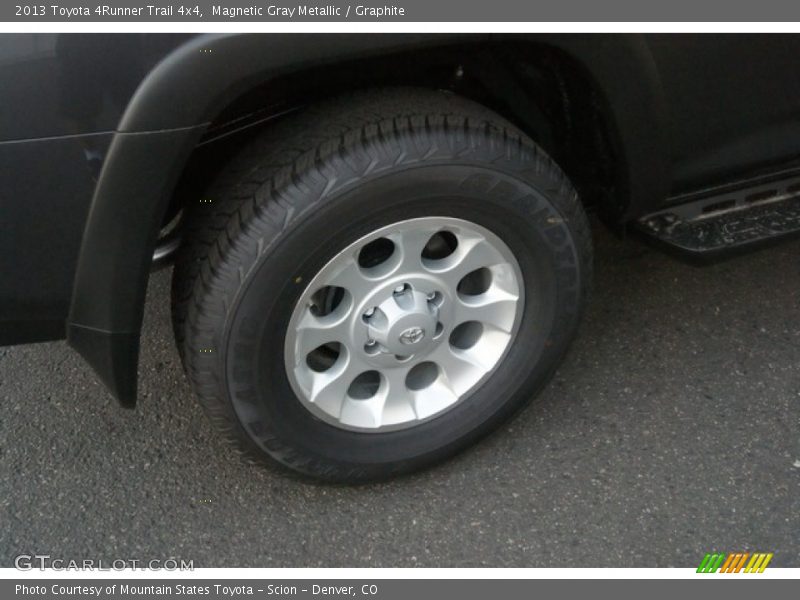 Magnetic Gray Metallic / Graphite 2013 Toyota 4Runner Trail 4x4