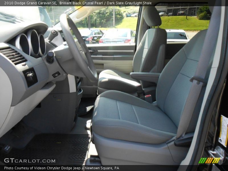 Brilliant Black Crystal Pearl / Dark Slate Gray/Light Shale 2010 Dodge Grand Caravan SE