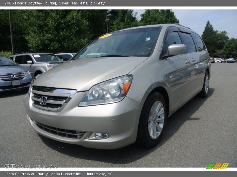 Silver Pearl Metallic / Gray 2006 Honda Odyssey Touring