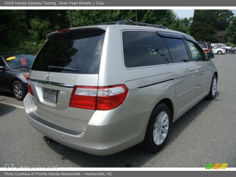 Silver Pearl Metallic / Gray 2006 Honda Odyssey Touring