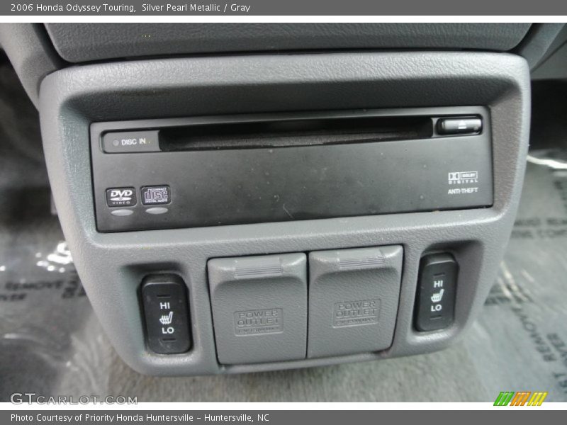 Silver Pearl Metallic / Gray 2006 Honda Odyssey Touring