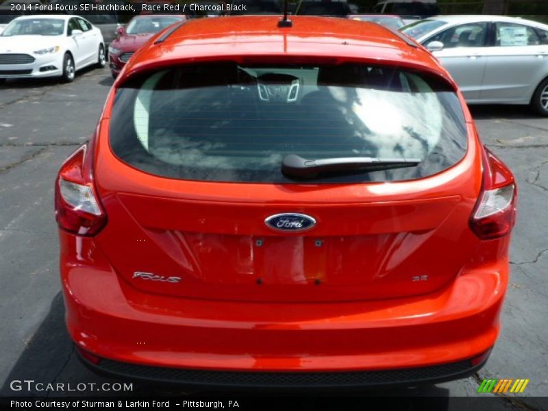 Race Red / Charcoal Black 2014 Ford Focus SE Hatchback