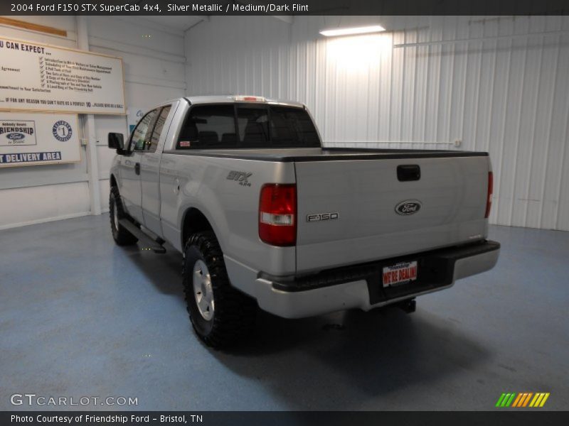 Silver Metallic / Medium/Dark Flint 2004 Ford F150 STX SuperCab 4x4