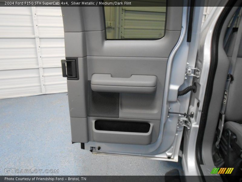 Silver Metallic / Medium/Dark Flint 2004 Ford F150 STX SuperCab 4x4