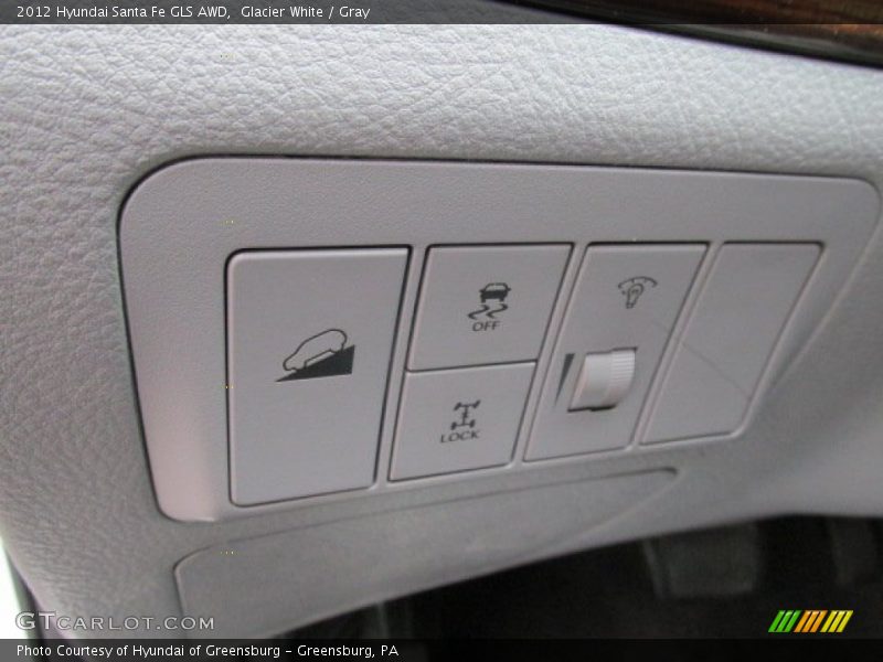 Glacier White / Gray 2012 Hyundai Santa Fe GLS AWD