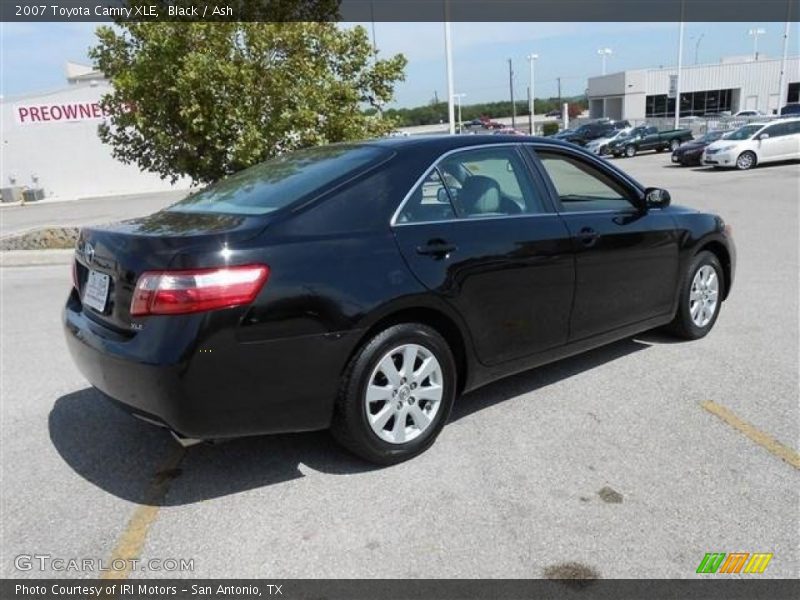 Black / Ash 2007 Toyota Camry XLE